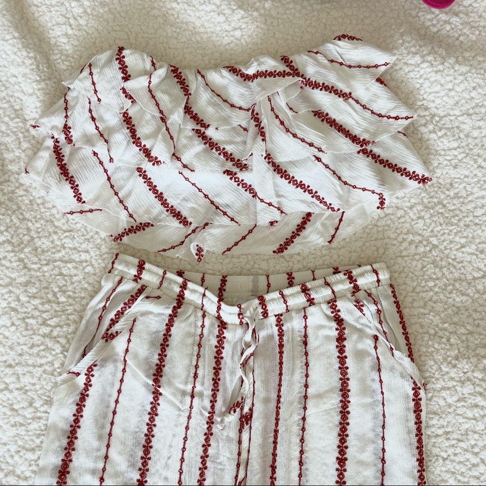 Trendy two piece summer set! comes with tube top and pants